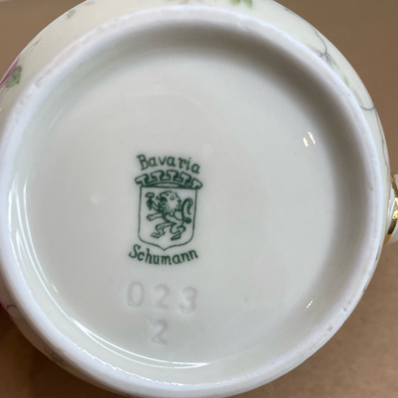 Vtg Bavaria Schumann Teapot and Creamer Pink Roses Gold Trim - Picture 14 of 14